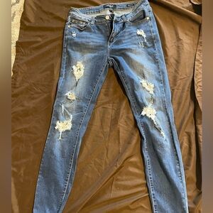 Judy Blues distressed pants